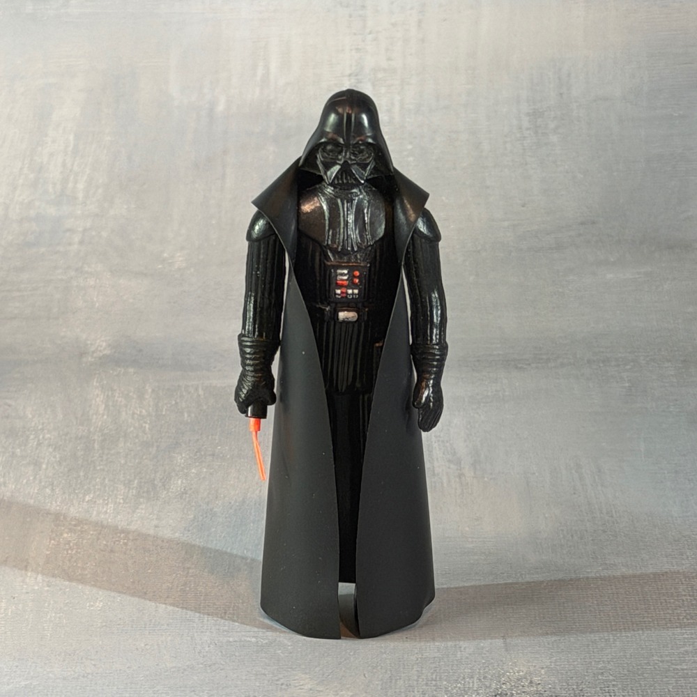 Vintage 1977 Kenner Star Wars Darth Vader Action Figure Hong Kong 100% Complete